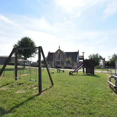 Charming In Detershagen With Private Terrace Lägenhet